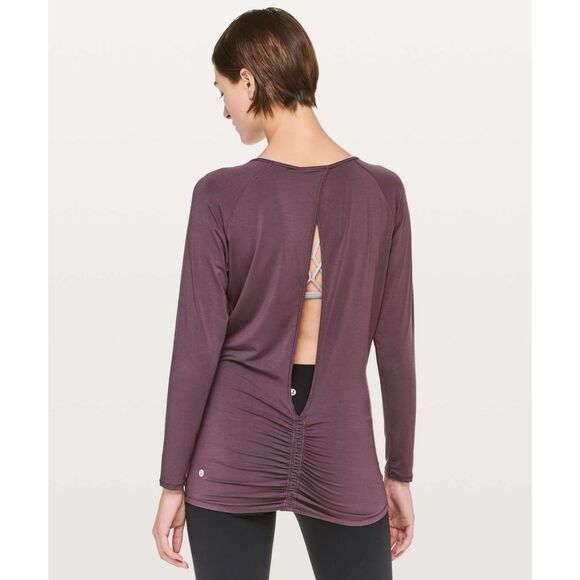LULULEMON "CINCH ARCTIC" PLUM DEEP STRETCH LONG SLEEVE TOP SIZE 12 - Picture 2 of 12